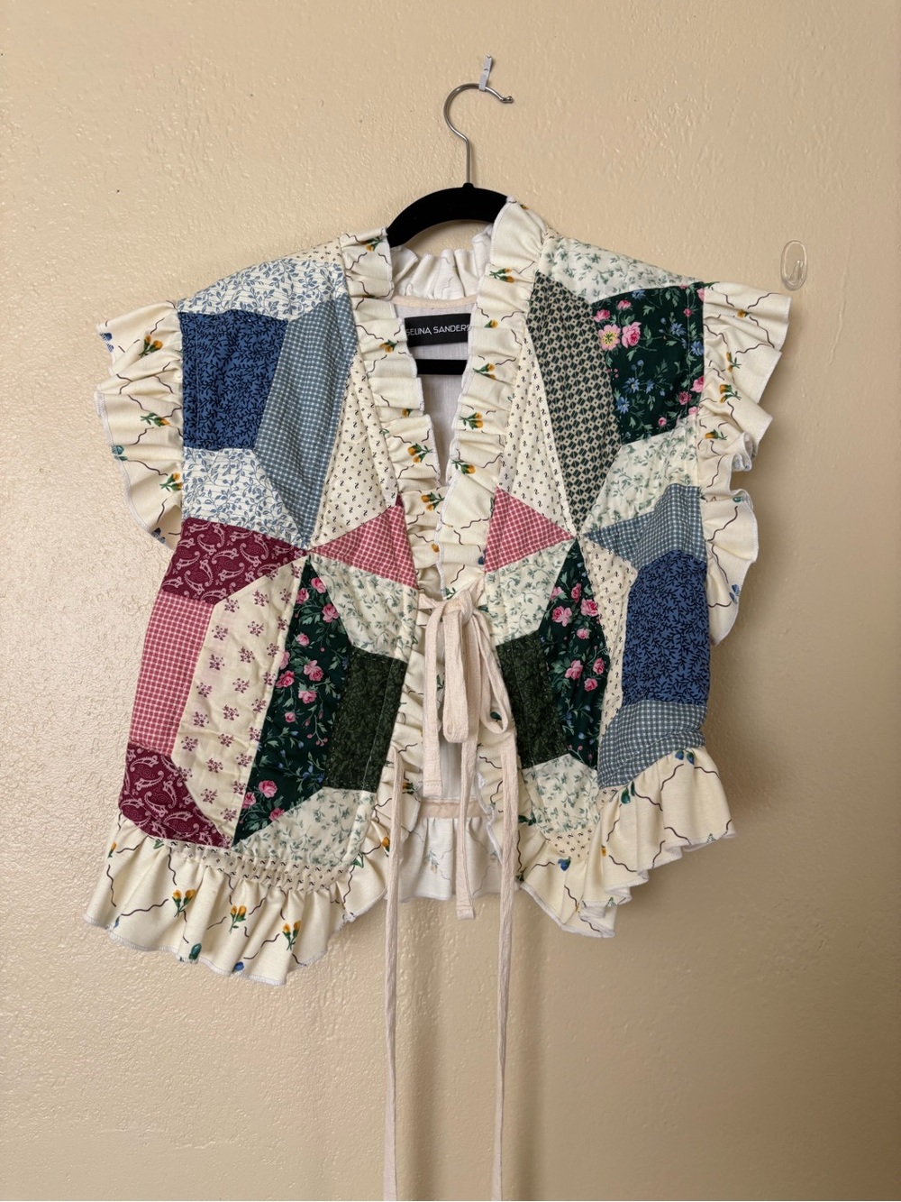 Selina Sanders vest